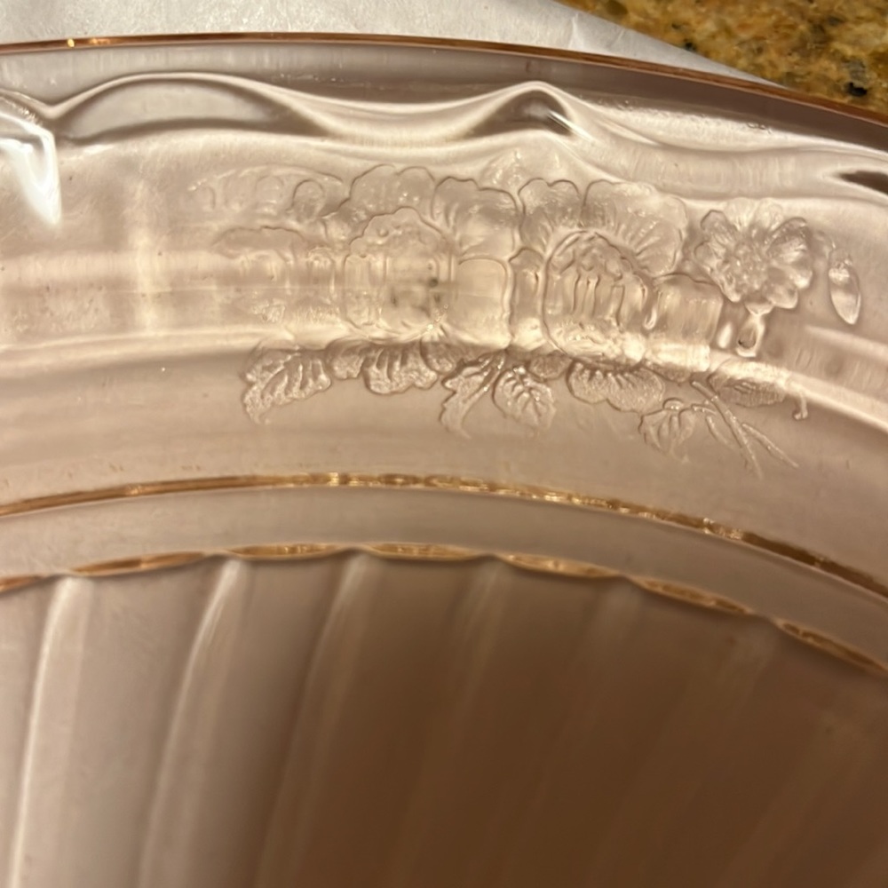 Vintage Pink Depression Glass Oval Platter with Handles by Anchor Hocking. - Picture 10 of 10